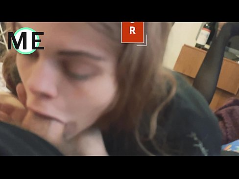 ❤️ Kurkkumulkku, revityt sukkahousut ja revityt korkokengät kiva tavata Kotitekoinen porno at fi.hentai-menu.ru ❌